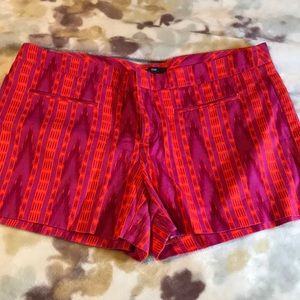 Colorful gap shorts